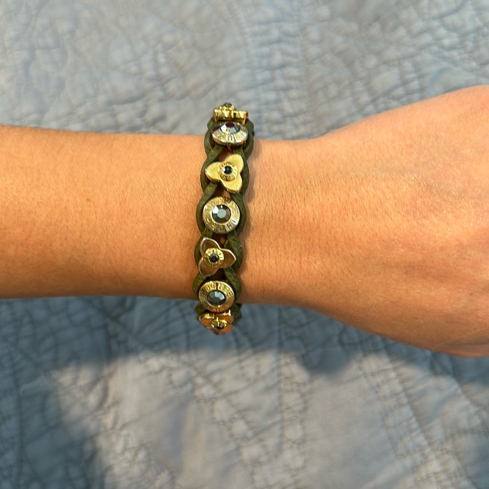 Henri Bendel bracelet